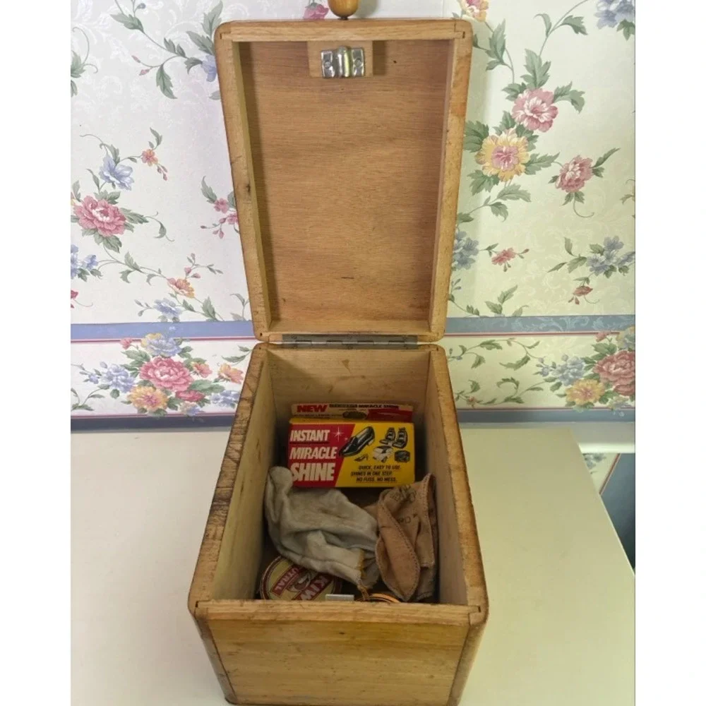 Vintage Handmade Wooden Shoe Shine Valet Box Slanted Footrest Storage Chest